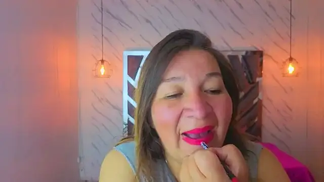 MaylinRosse  online show from August 8, 2026, 6:54 pm