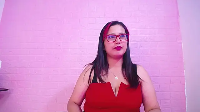 Sara1126  online show from September 19, 2025, 6:04 am