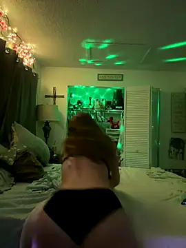 Snapshot of blondefun3818 chatting on September 25, 2025, 6:39 am blondefun3818 online show from September 25, 2025, 6:39 am