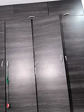 scarlettscott  online show from September 22, 2025, 10:23 pm