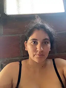 Snapshot of lunasexyhot18 chatting on October 24, 2025, 7:32 pm lunasexyhot18 online show from October 24, 2025, 7:32 pm