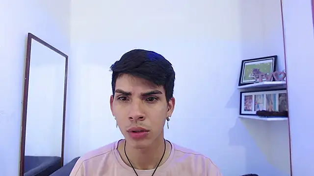 David 925  online show from November 8, 2025, 3:50 am