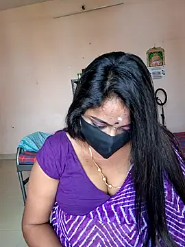 queendivya online show from June 4, 2026, 5:24 am
