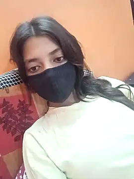 SCHOOL Girl---0 online show from September 18, 2025, 7:38 pm