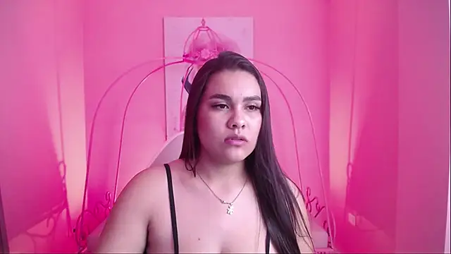  karola  online show from September 19, 2025, 4:25 am