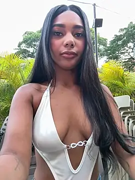 Savannahfisher online show from May 14, 2026, 11:00 pm