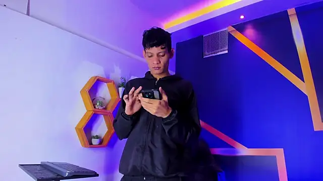 Imperialboys 2 online show from September 18, 2025, 4:58 am