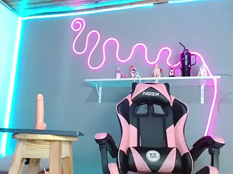 Imperial lust online show from October 31, 2025, 11:28 pm