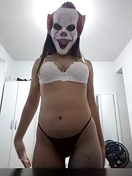 Snapshot of Atrevidallf1 chatting on October 31, 2025, 12:44 am Atrevidallf1 online show from October 31, 2025, 12:44 am