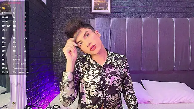 Snapshot of Erick_Velveth chatting on February 21, 2026, 4:57 am Erick Velveth online show from February 21, 2026, 4:57 am