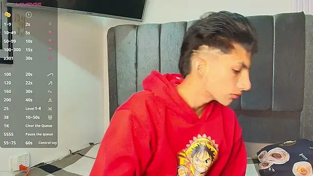 Snapshot of Erick_Velveth chatting on April 5, 2026, 7:27 am Erick Velveth online show from April 5, 2026, 7:27 am