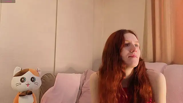 Snapshot of Little_rosy chatting on February 23, 2026, 4:32 am Little rosy online show from February 23, 2026, 4:32 am