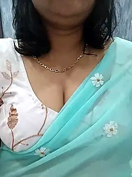 divya-jannu online show from November 5, 2025, 5:57 pm