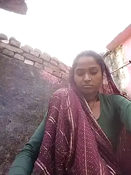 Hot reshmaji online show from May 4, 2026, 1:56 am