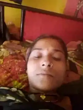Hot reshmaji online show from May 15, 2026, 11:06 am