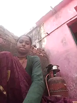Hot reshmaji online show from May 17, 2026, 2:31 am