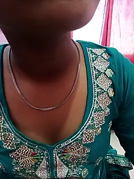 pari rani7 online show from March 22, 2026, 3:43 am