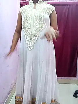 pari rani7 online show from March 25, 2026, 4:40 am