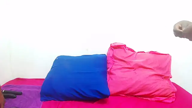 SexyCloe45 online show from February 1, 2026, 2:43 am