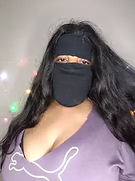 Snapshot of Night_Queen8 chatting on September 20, 2025, 4:08 pm Night Queen8 online show from September 20, 2025, 4:08 pm