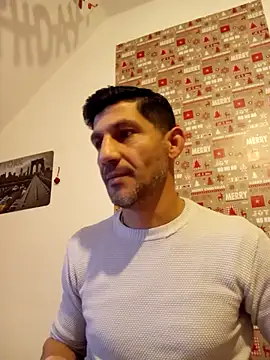 Casianantoonnio online show from January 8, 2026, 3:03 pm