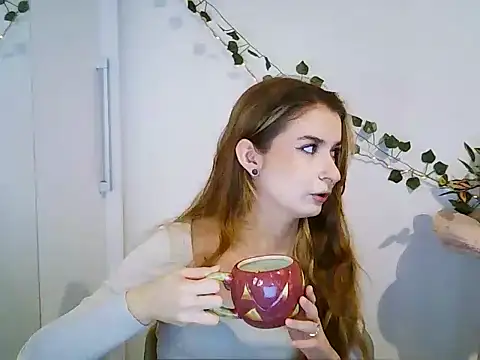 NinaBlond1 online show from February 5, 2026, 11:26 am