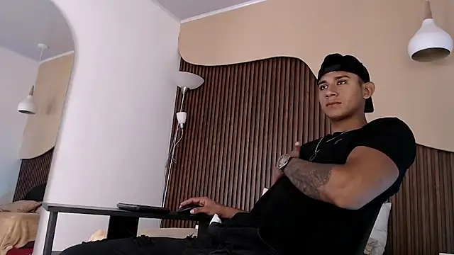 Aiden steel online show from September 24, 2025, 1:25 pm