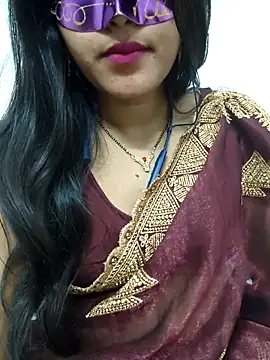 suzika  online show from October 16, 2025, 3:02 pm