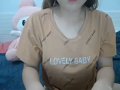 Snapshot of Hannie_26 chatting on September 27, 2025, 2:11 pm Hannie 26 online show from September 27, 2025, 2:11 pm