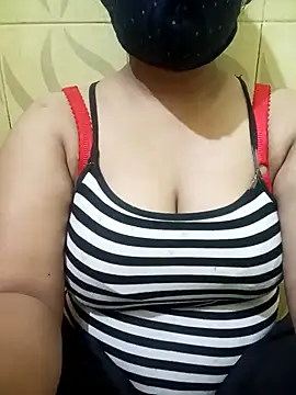 Rupsha707 online show from October 25, 2025, 8:25 pm