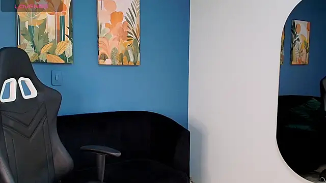 Snapshot of Johanna_Angel_ chatting on October 10, 2025, 4:11 am Johanna Angel online show from October 10, 2025, 4:11 am