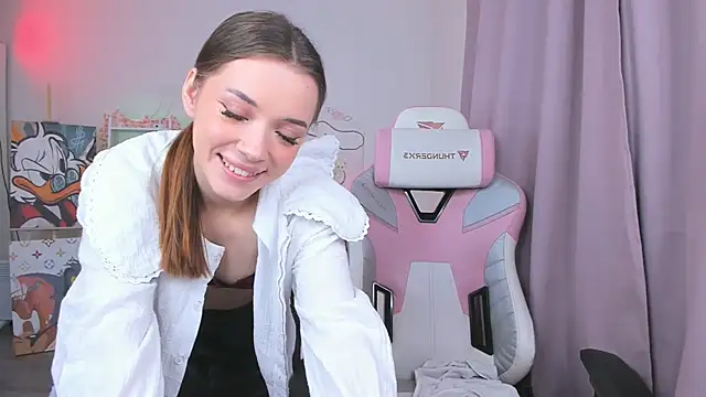 Leri Dells online show from October 5, 2025, 3:05 am