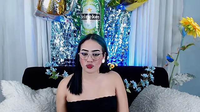 Fetish Mia online show from September 27, 2025, 1:27 pm