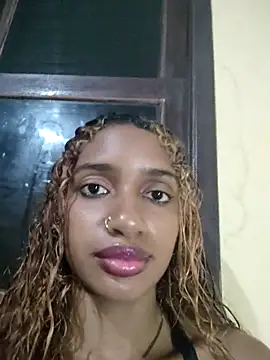 Snapshot of Barbiefox24 chatting on February 13, 2026, 12:06 am Barbiefox24 online show from February 13, 2026, 12:06 am