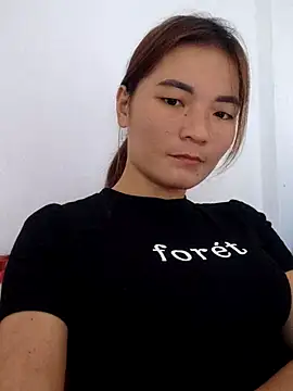 phuongxinhxan online show from November 27, 2025, 2:46 am