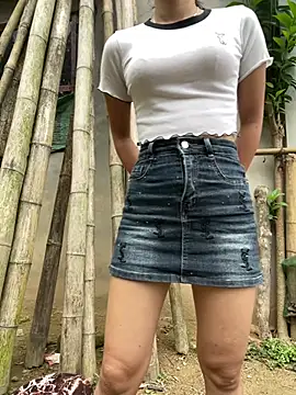 phuongxinhxan online show from April 24, 2026, 12:57 am