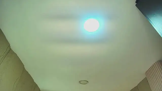 Snapshot of dany_r_ chatting on November 22, 2025, 1:10 pm dany r online show from November 22, 2025, 1:10 pm