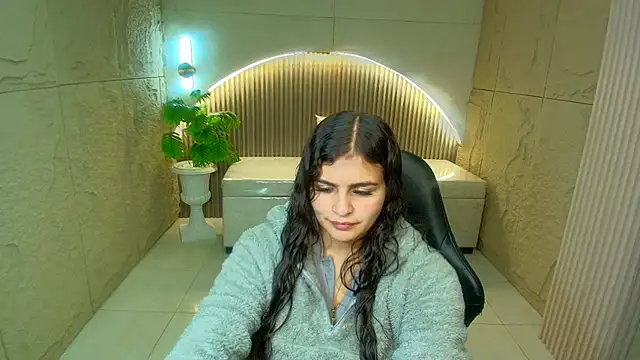 Snapshot of dany_r_ chatting on January 9, 2026, 1:03 pm dany r online show from January 9, 2026, 1:03 pm