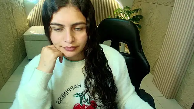 Snapshot of dany_r_ chatting on January 19, 2026, 12:42 pm dany r online show from January 19, 2026, 12:42 pm