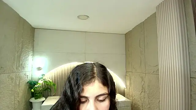 Snapshot of dany_r_ chatting on March 13, 2026, 1:18 pm dany r online show from March 13, 2026, 1:18 pm