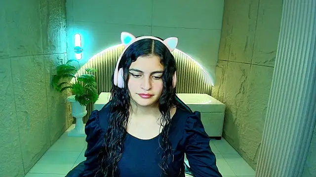 Snapshot of dany_r_ chatting on March 23, 2026, 1:26 pm dany r online show from March 23, 2026, 1:26 pm