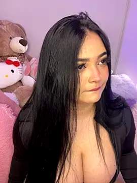 Snapshot of Mericute_ chatting on October 31, 2025, 2:23 am Mericute online show from October 31, 2025, 2:23 am