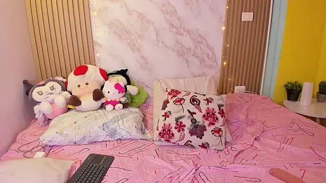 natalia blue online show from January 19, 2026, 3:10 am