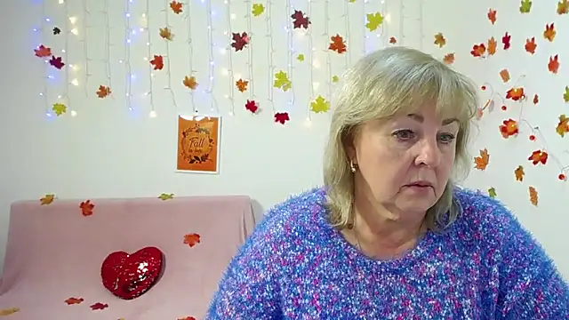 MilenaWedxy online show from November 14, 2025, 9:41 am