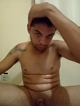 Snapshot of livinhoooo chatting on November 1, 2025, 11:29 pm livinhoooo online show from November 1, 2025, 11:29 pm