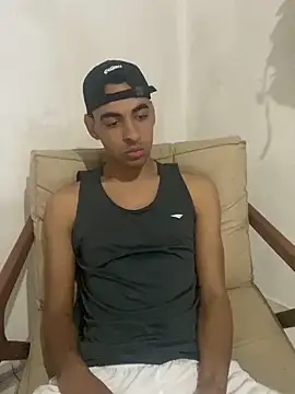 Eduardosexy00091 online show from October 24, 2025, 12:30 am