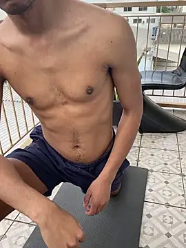 Eduardosexy00091 online show from October 25, 2025, 10:23 am