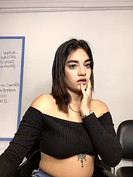 Maddy Rouse1 online show from October 23, 2025, 9:13 pm