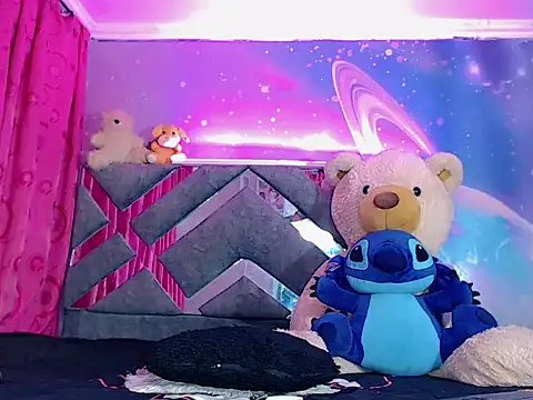 Snapshot of DaliaBacil25 chatting on September 26, 2025, 2:15 am DaliaBacil25 online show from September 26, 2025, 2:15 am