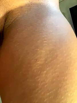 Snapshot of Lissa_kis chatting on October 10, 2025, 5:50 am Lissa kis online show from October 10, 2025, 5:50 am